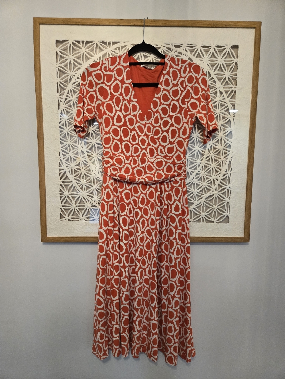 Boden 6P Orange Geometric Midi Dress – Petite V-Neck Short Sleeve
